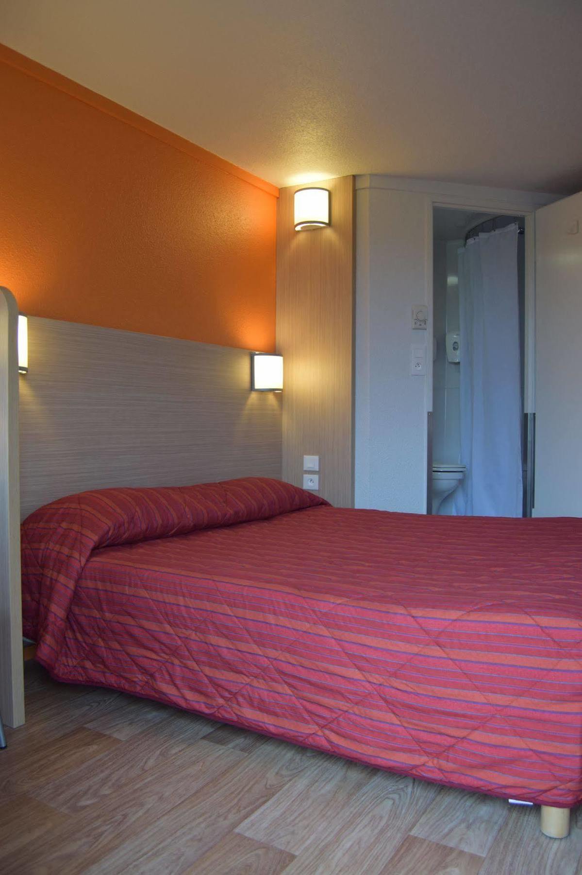 Premiere Classe Creil - Villers Saint Paul Екстер'єр фото